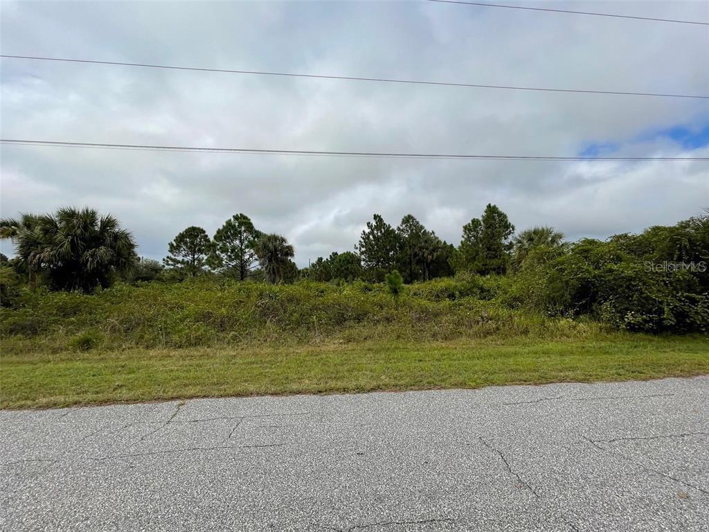 Nyberg Rd, North Port, FL 34291