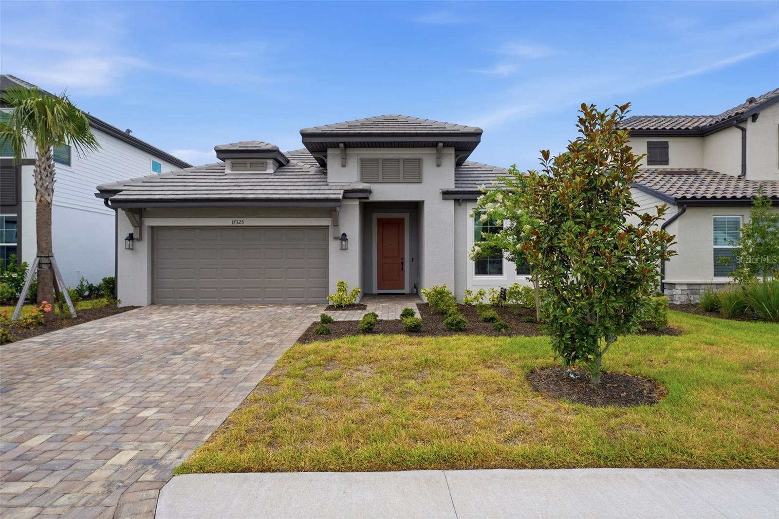 17325 Savory Mist Cir, Bradenton, FL 34211