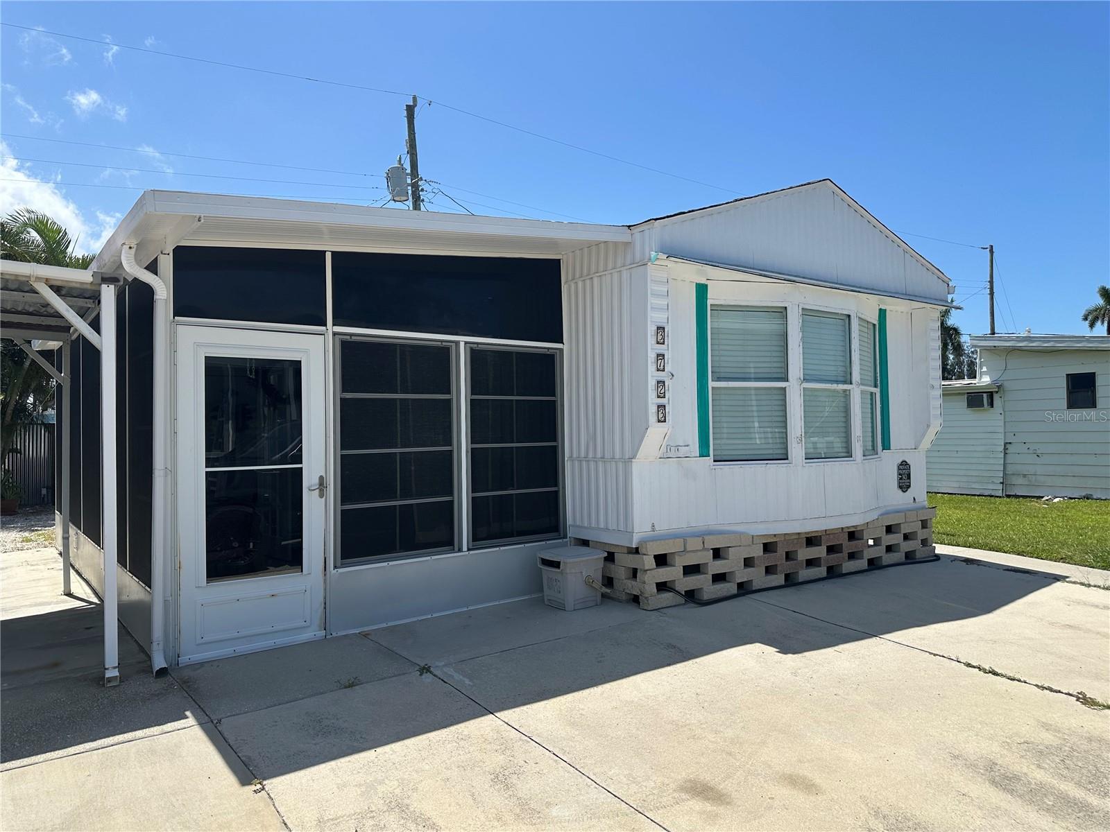 3723 116th St W, Bradenton, FL 34210