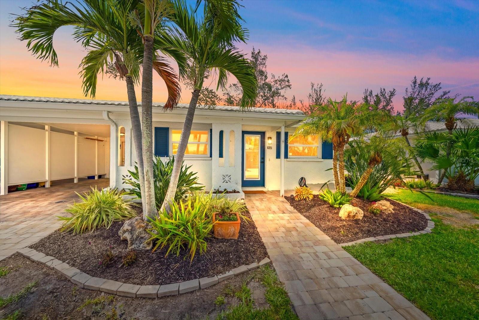 578 Spanish Dr S, Longboat Key, FL 34228
