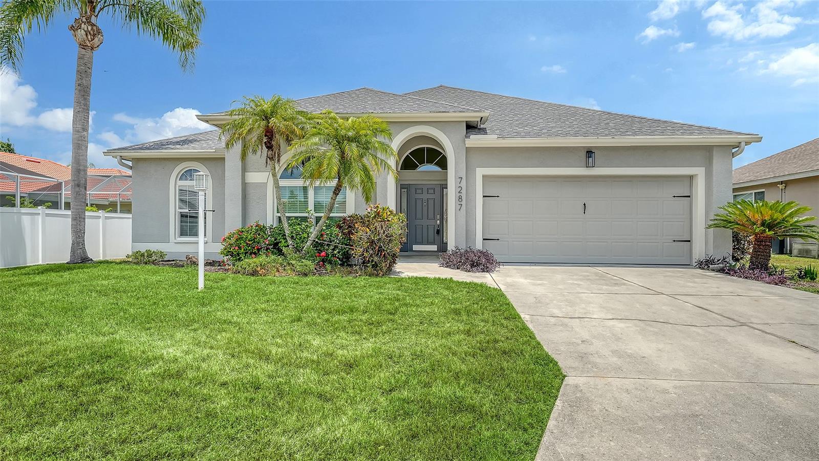 7287 38th Ct E, Sarasota, FL 34243