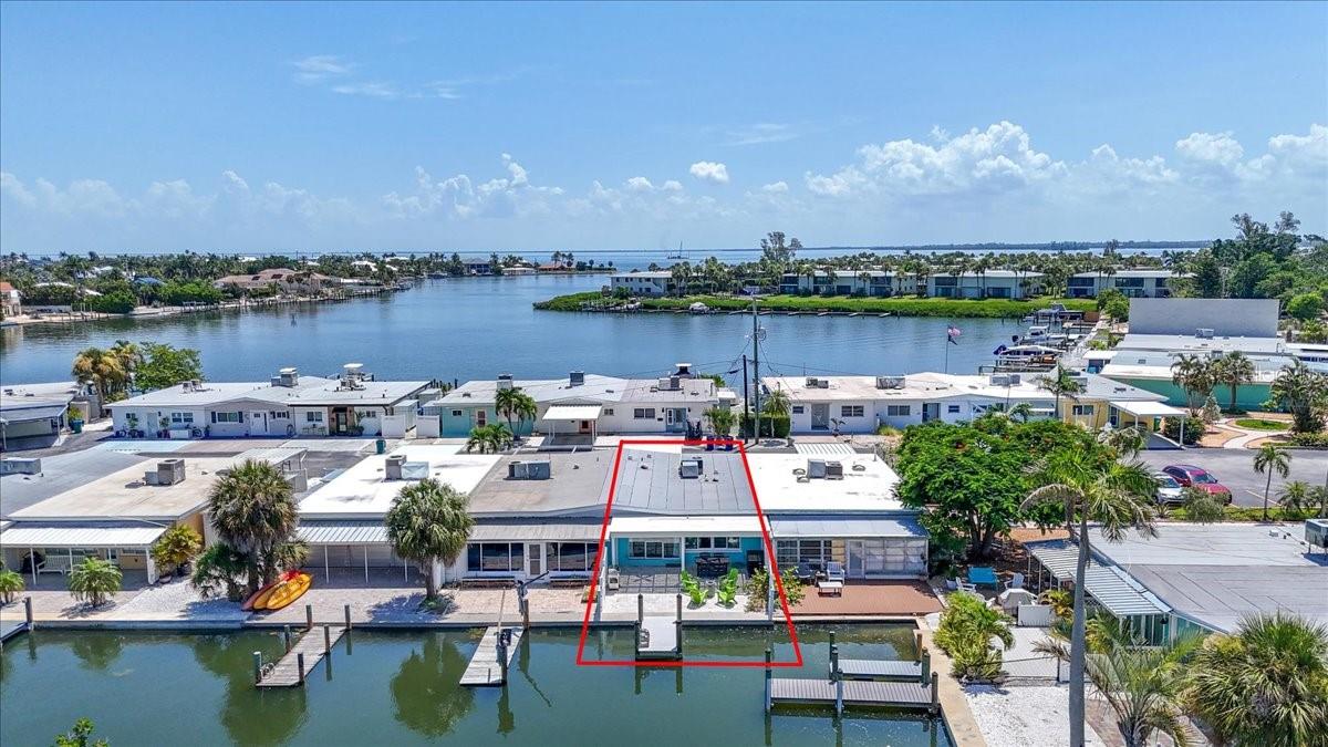 18 Seaside Ct, Holmes Beach, FL 34217