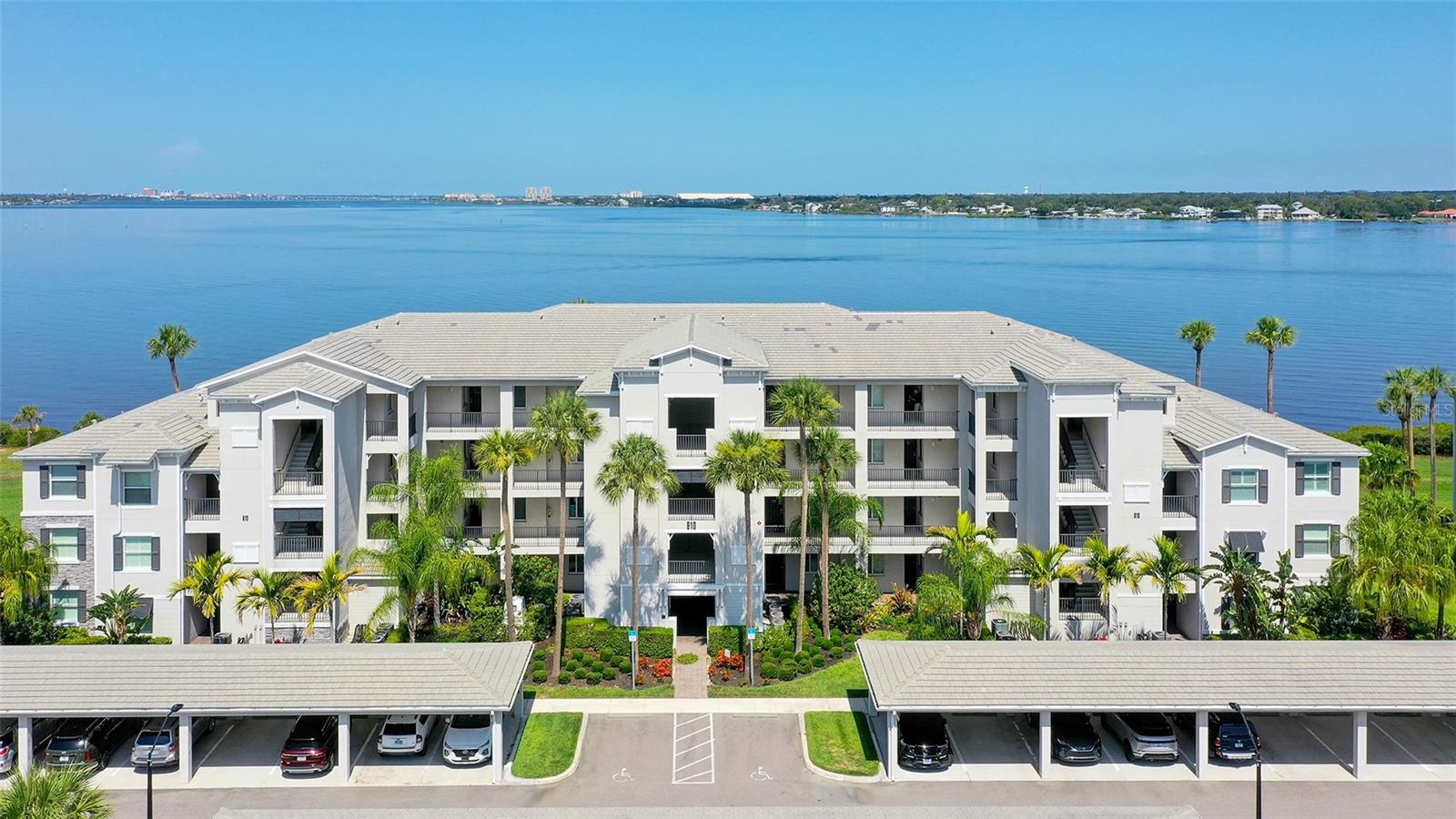 910 Tidewater Shores Loop #103, Bradenton, FL 34208