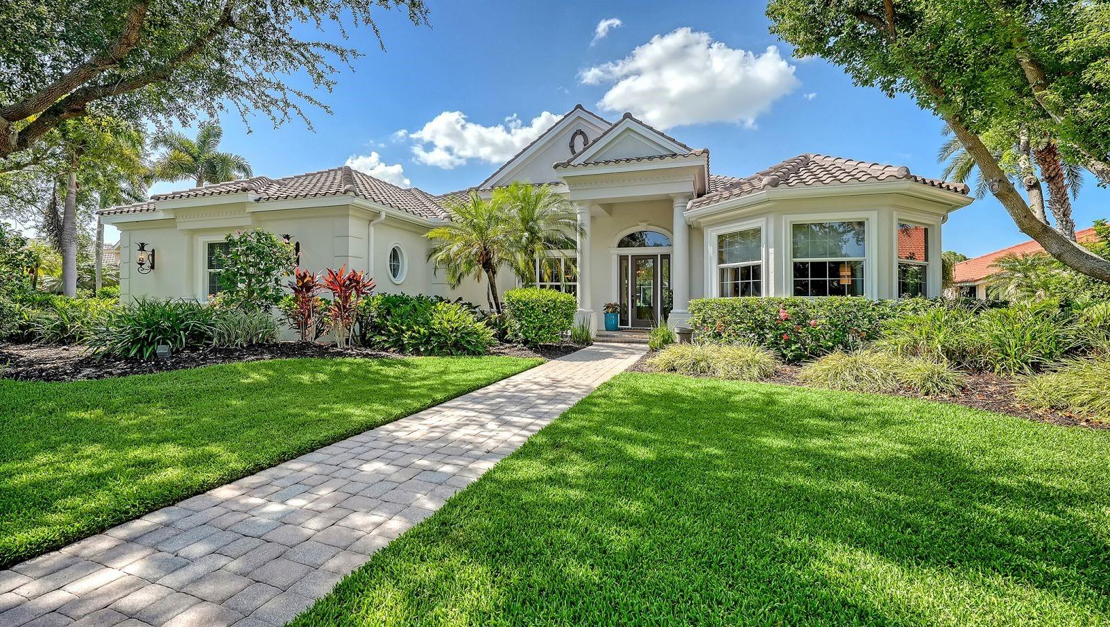 8960 Rocky Lake Ct, Sarasota, FL 34238