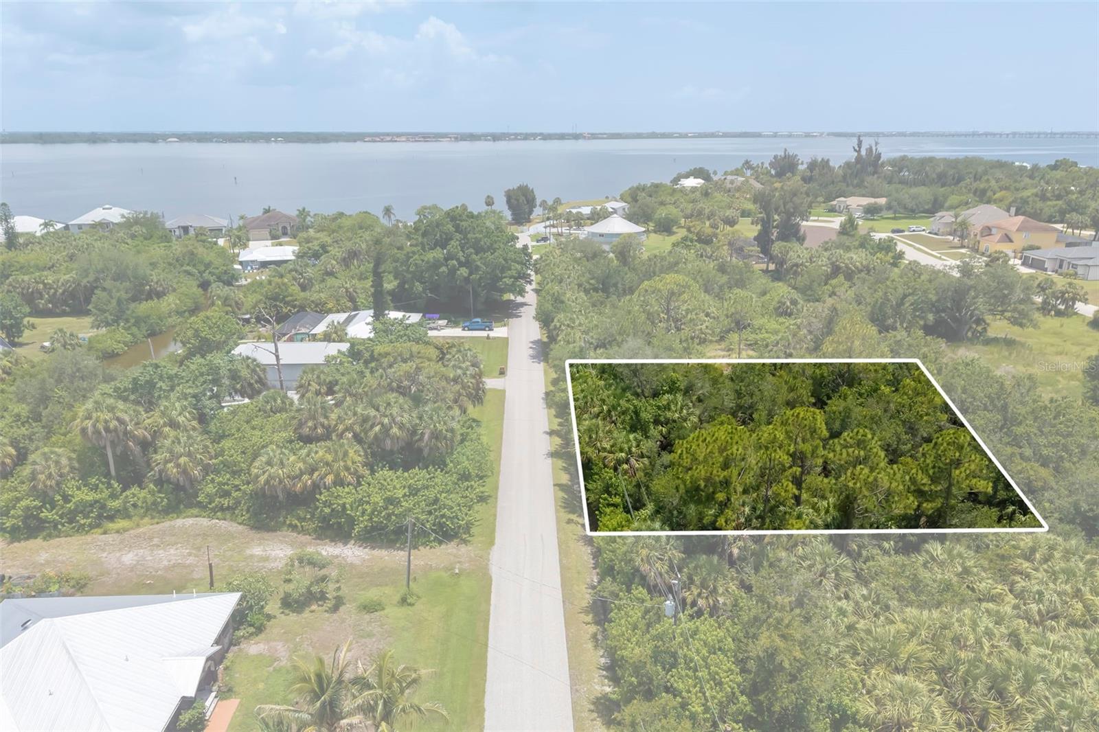 186 Northshore Ter, Punta Gorda, FL 33980