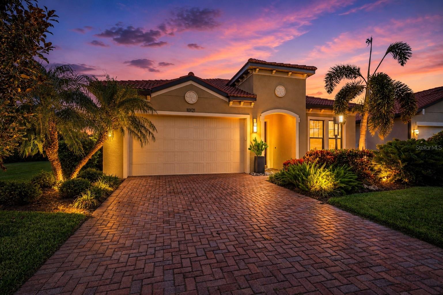 10121 Marbella Dr, Bradenton, FL 34211