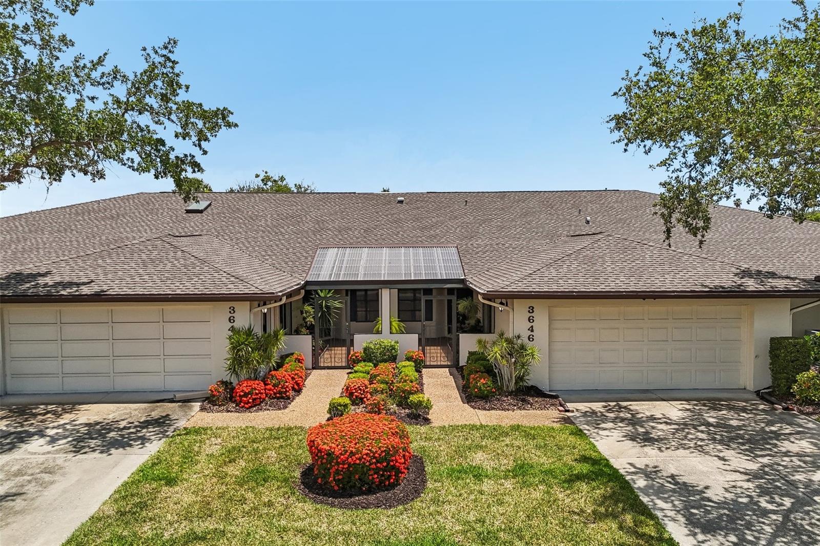 3646 Gleneagle Dr #10b, Sarasota, FL 34238