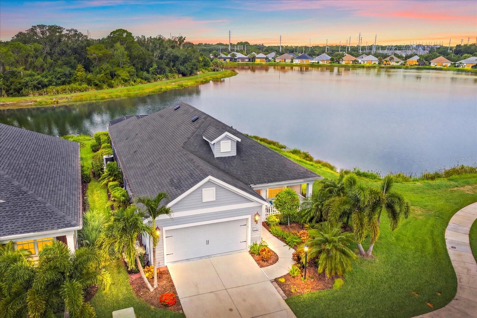 4716 Creekridge Ct, Bradenton, FL 34203