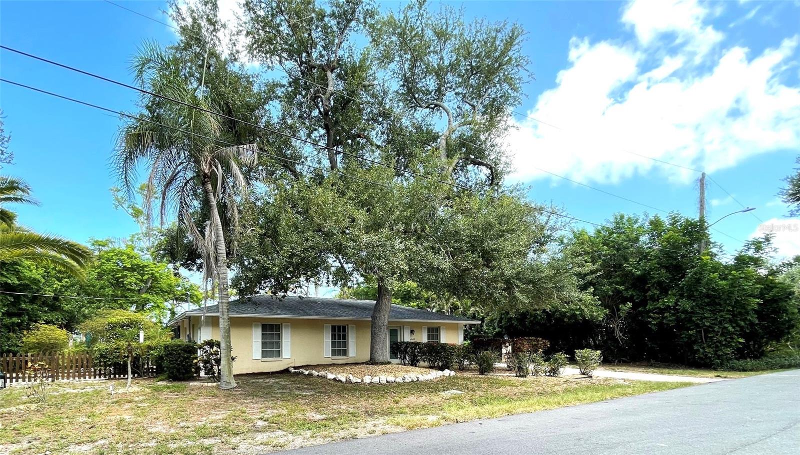 3130 Ocala Rd, Venice, FL 34293