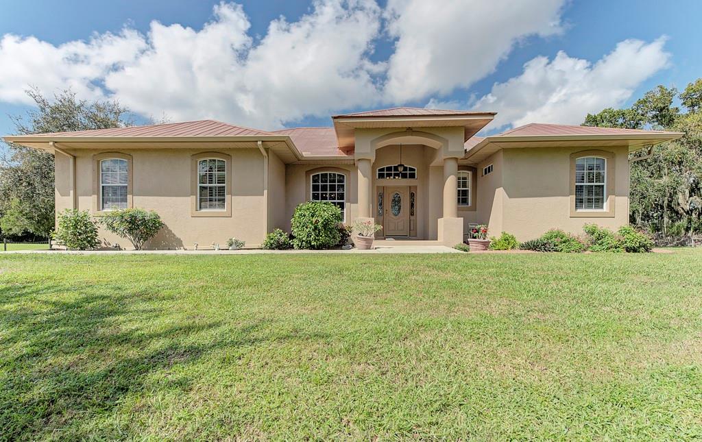6930 69th St E, Palmetto, FL 34221