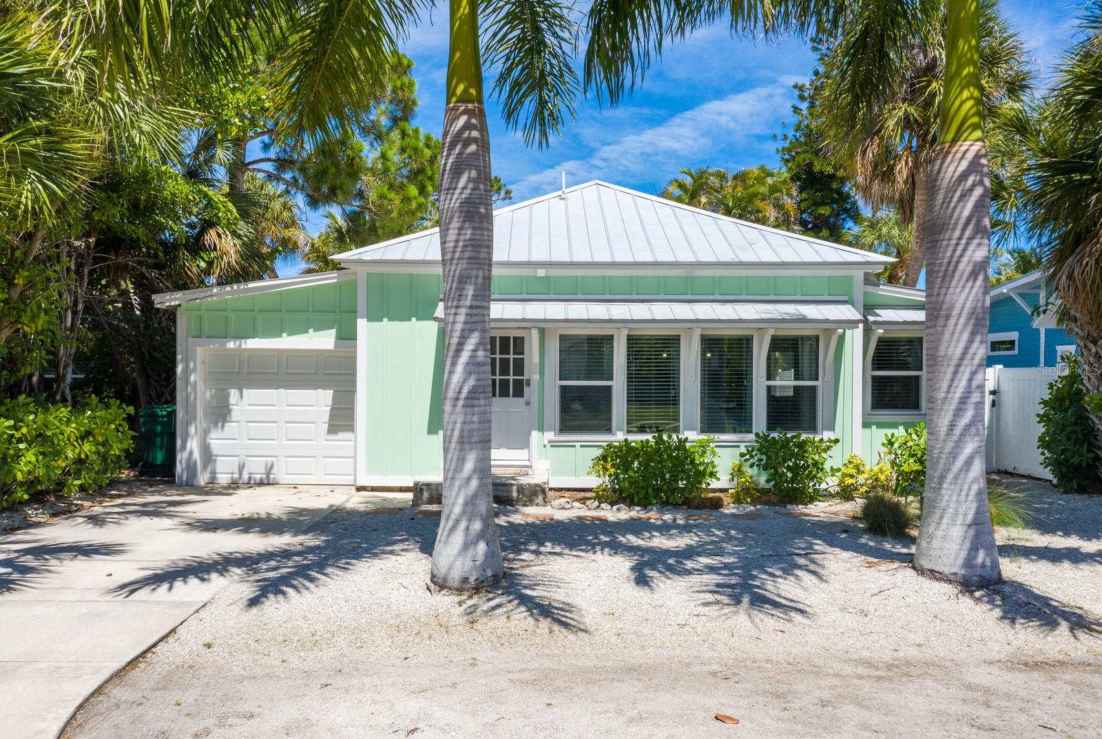504 Spring Ave, Anna Maria, FL 34216