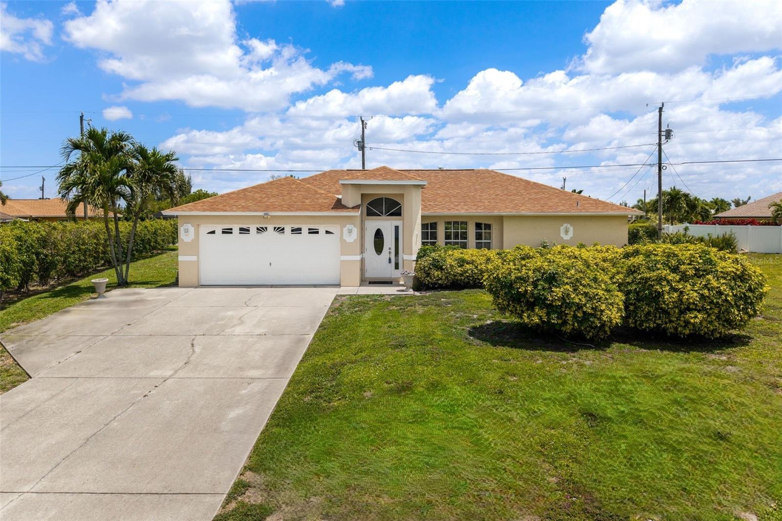 1127 Sw 29th St, Cape Coral, FL 33914