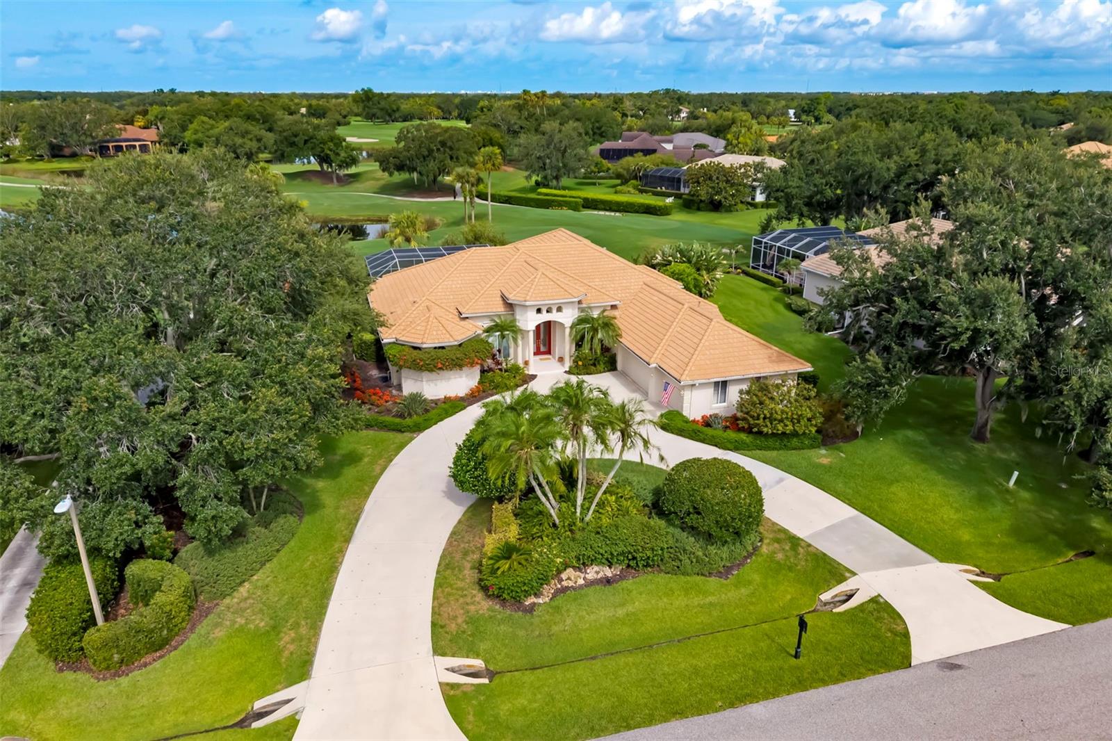 2528 Tom Morris Dr, Sarasota, FL 34240