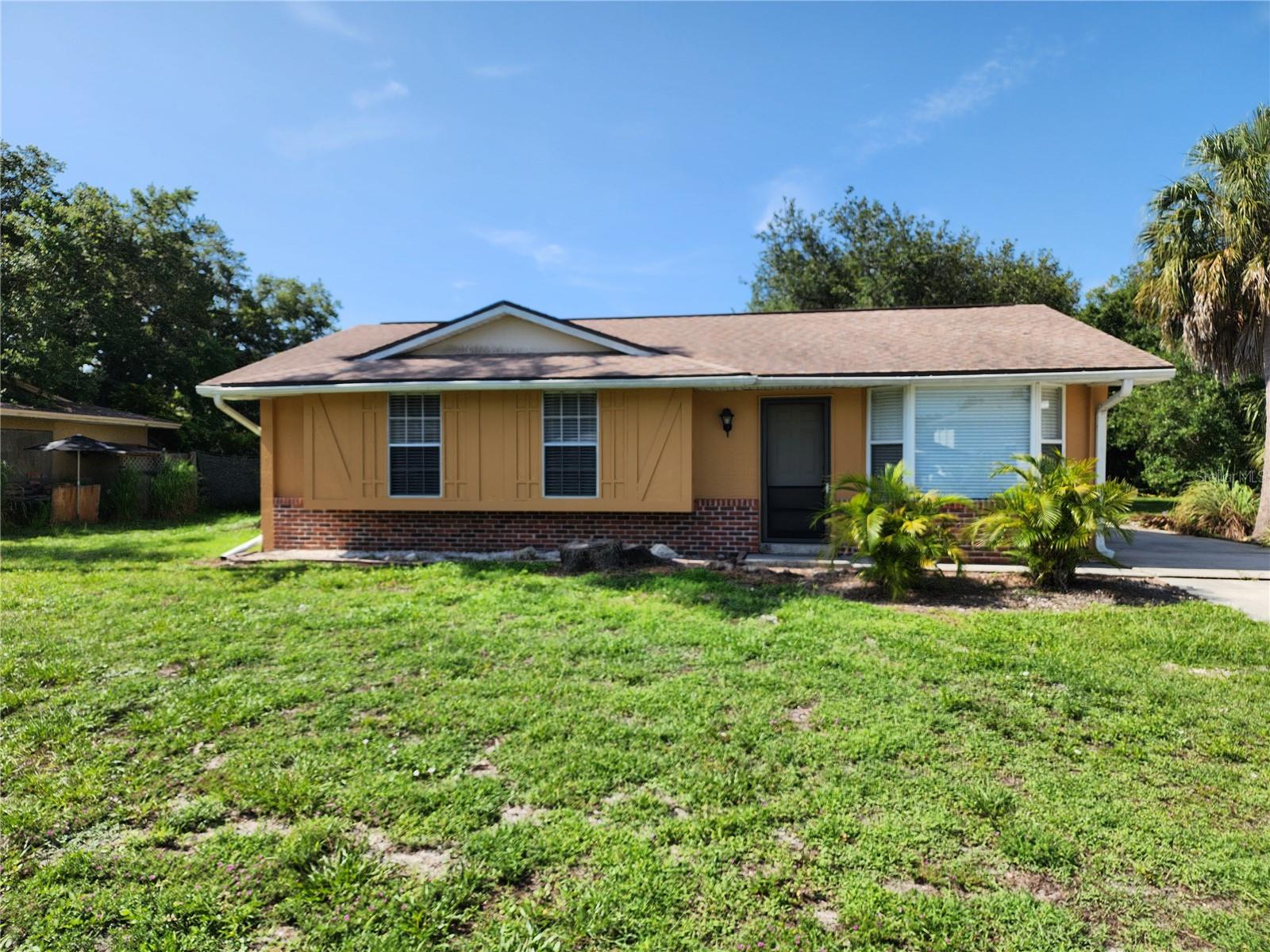 1225 Armsdale Ave, Port Charlotte, FL 33948