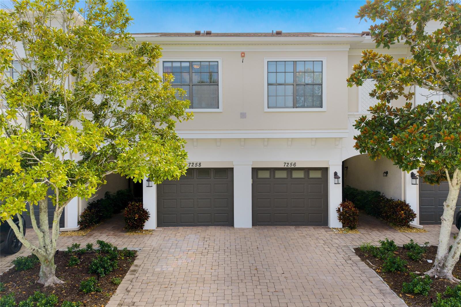 7258 Hamilton Rd, Bradenton, FL 34209