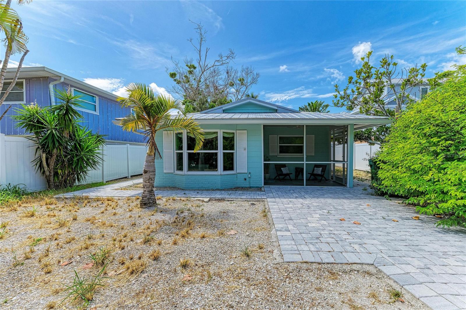 580 Linley St, Longboat Key, FL 34228
