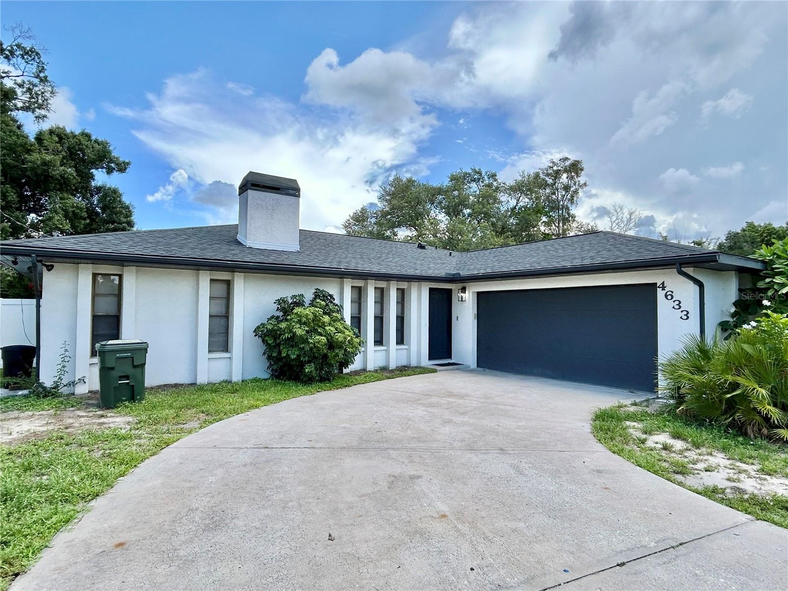 4633 Brooksdale Dr, Sarasota, FL 34232
