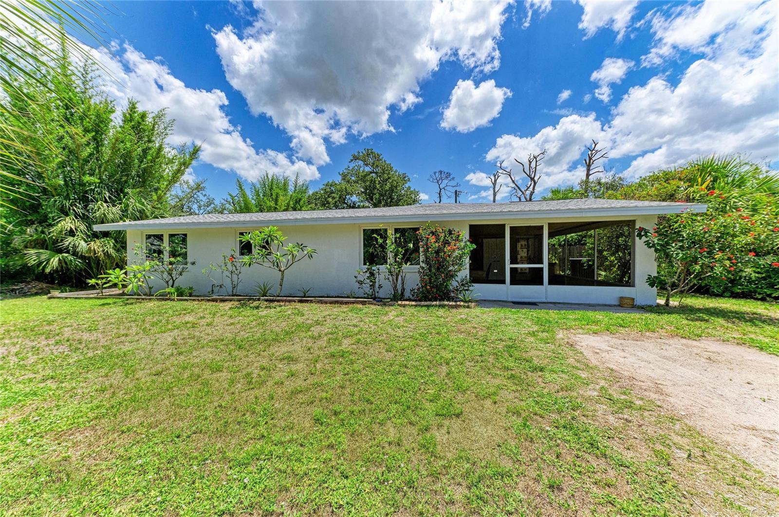 2751 Oyster Creek Dr, Englewood, FL 34224