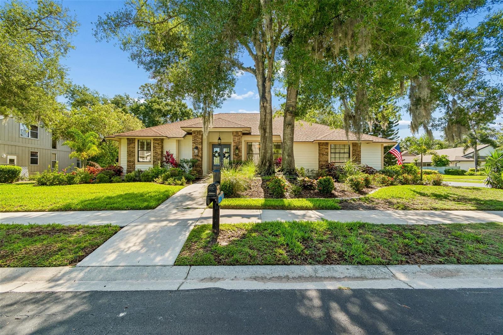 4627 Trails Dr, Sarasota, FL 34232