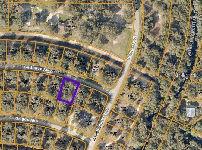 Gadboys Ave, North Port, FL 34291