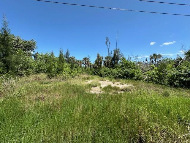 3518 Papaya St, St James City, FL 33956