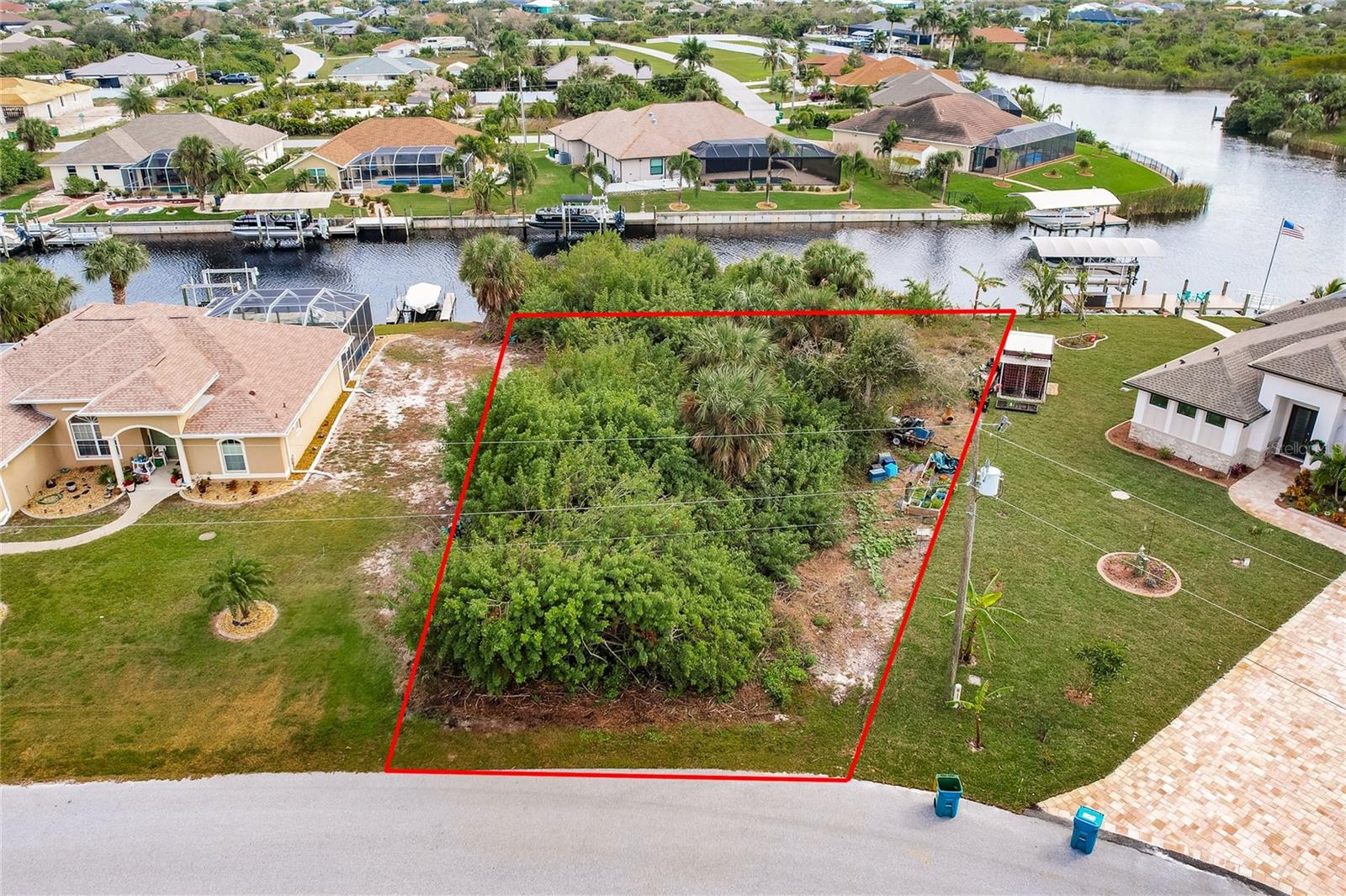 9462 Wacker Ter, Port Charlotte, FL 33981
