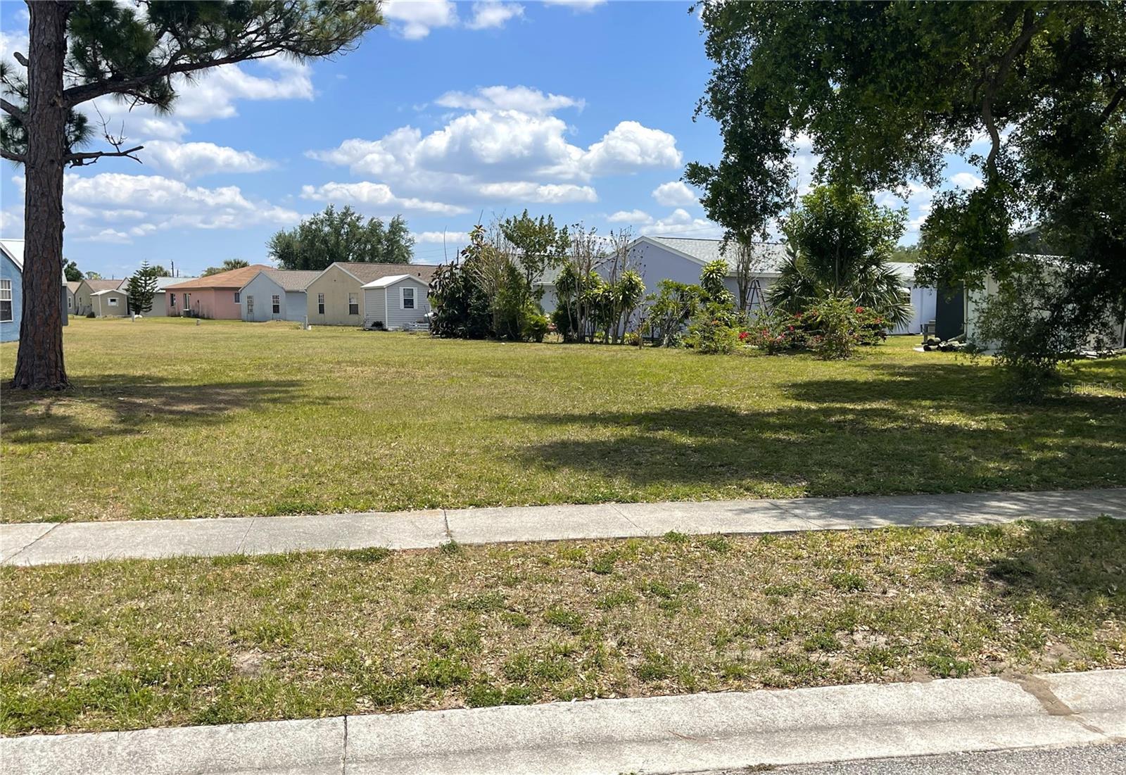 492 Ricold Ter, Port Charlotte, FL 33954
