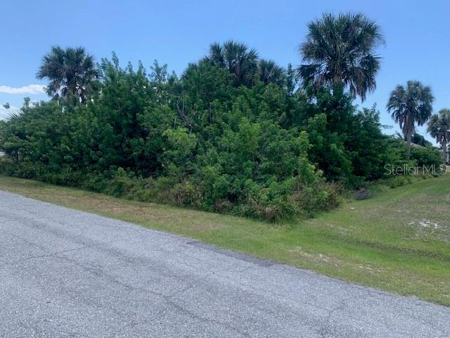 18065 Republic Ave, Port Charlotte, FL 33948