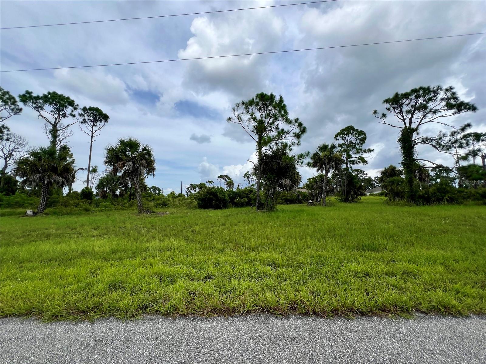 30 Mate Cir, Placida, FL 33946