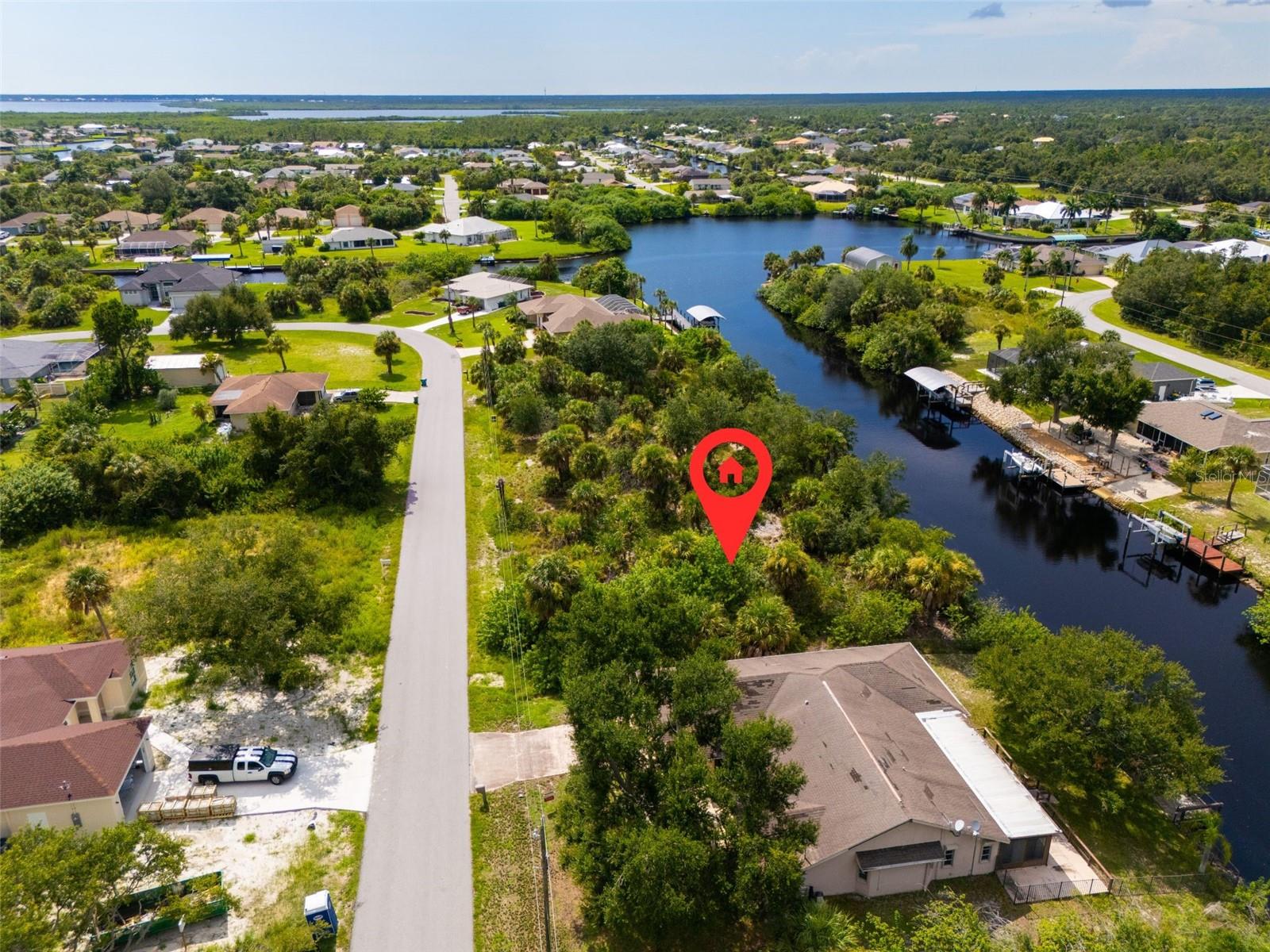 17348 Gulfspray Cir, Port Charlotte, FL 33948