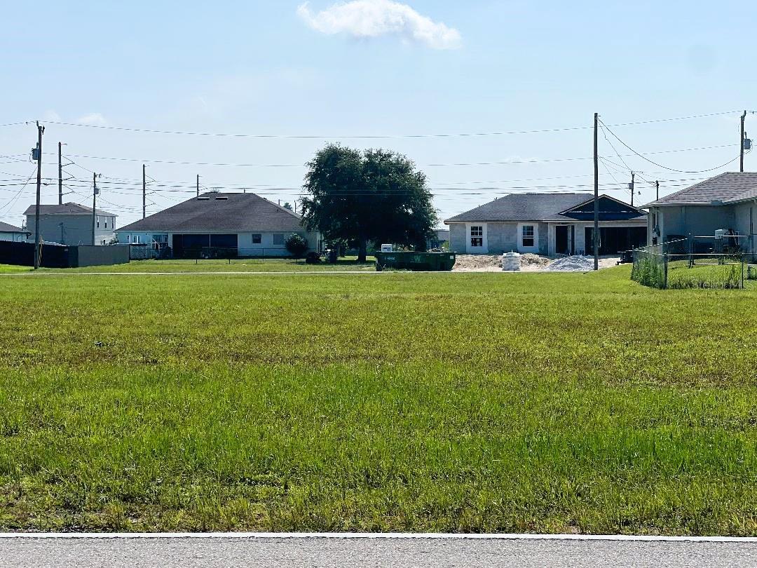 2713 Santa Barbara Blvd N, Cape Coral, FL 33993