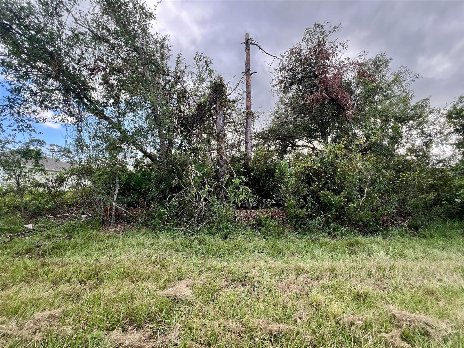 12189 Vaughan Ave, Port Charlotte, FL 33981