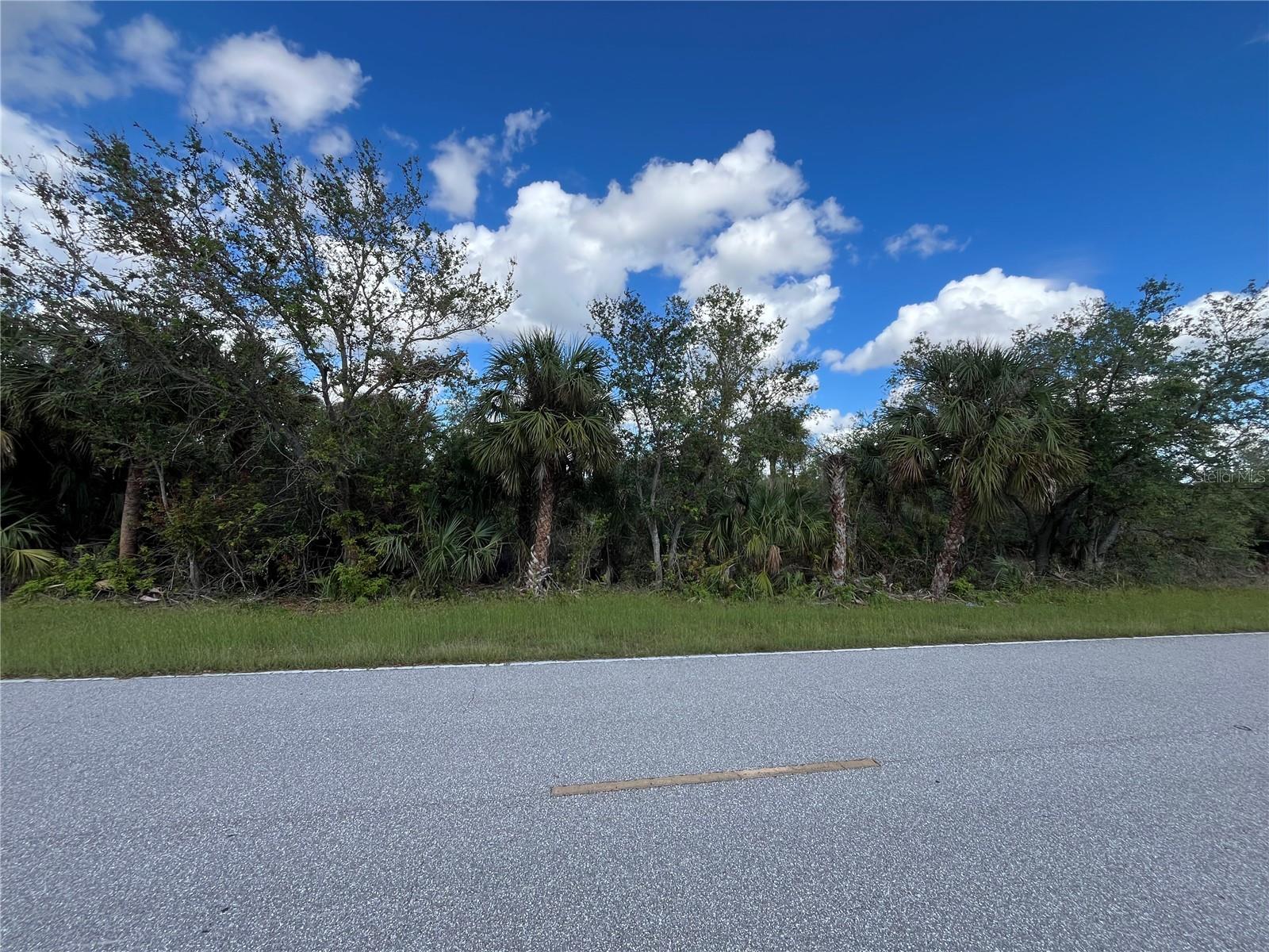 17174 Edgewater Dr, Port Charlotte, FL 33948