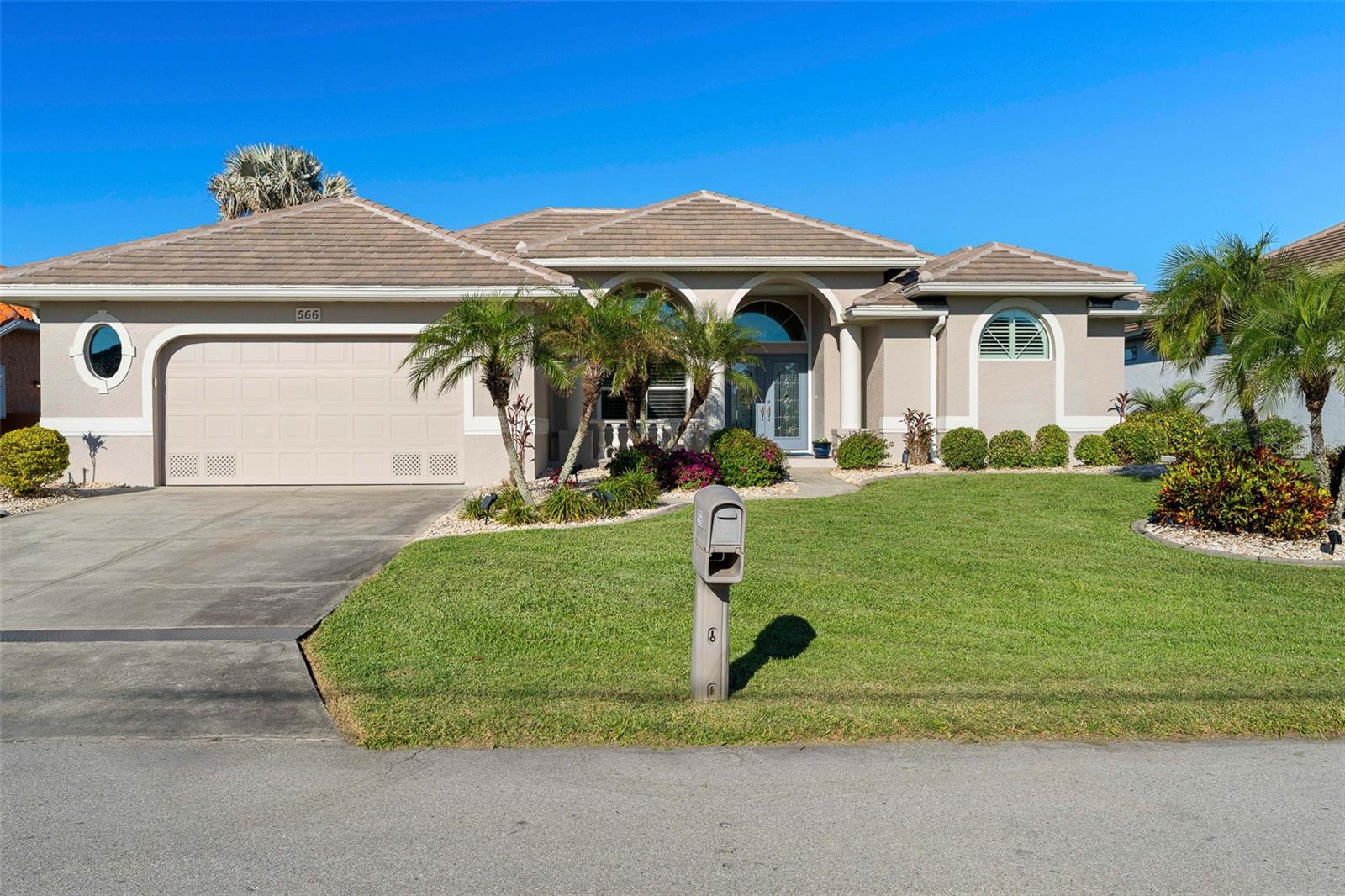 566 Port Bendres Dr, Punta Gorda, FL 33950