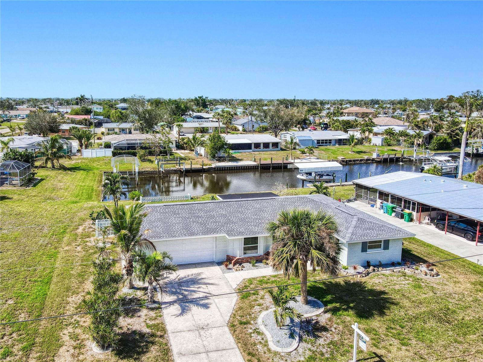 148 Salem Ave Nw, Port Charlotte, FL 33952