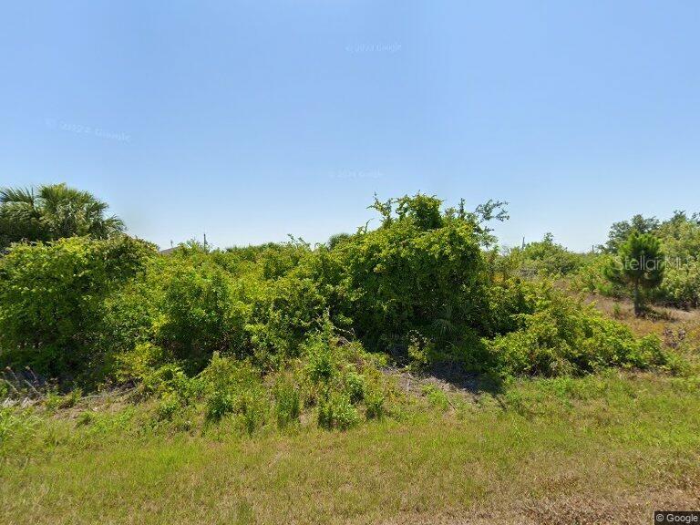 8083 Tracy Cir, Port Charlotte, FL 33981