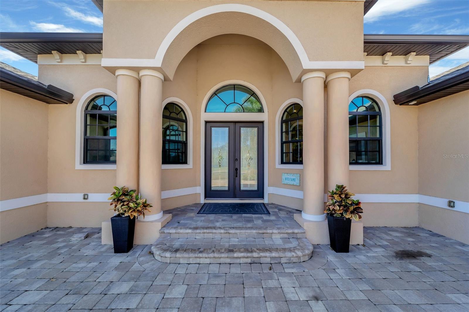 1041 Harbour Park Ct, Punta Gorda, FL 33983