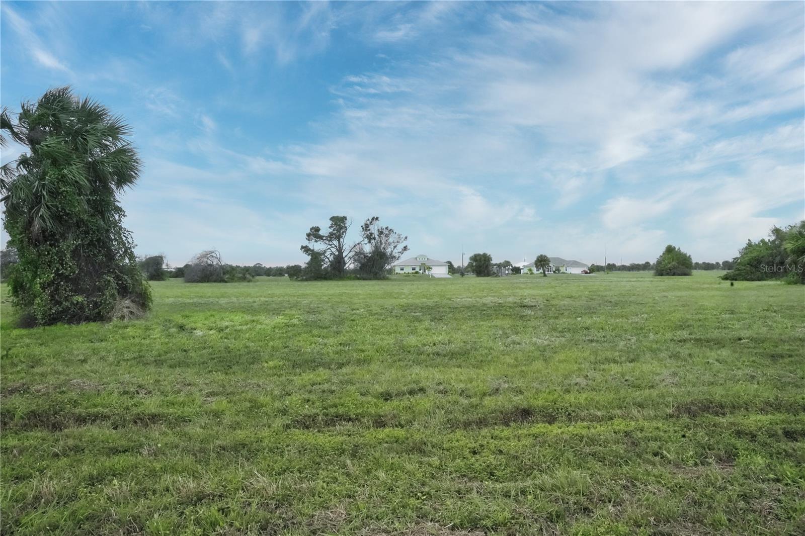 1 Cockatiel Way, Placida, FL 33946