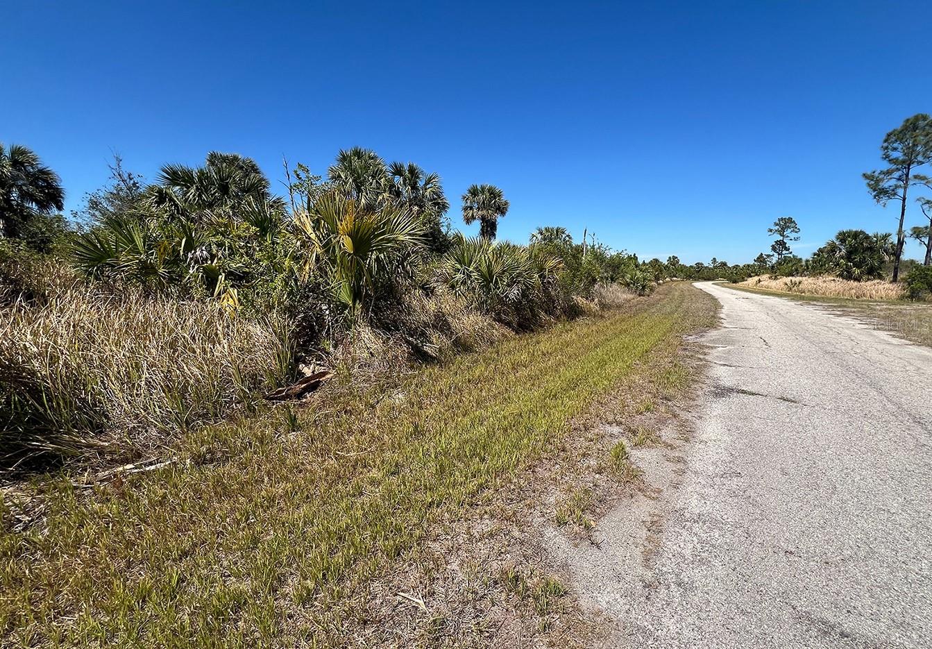Farview Dr, North Port, FL 34288