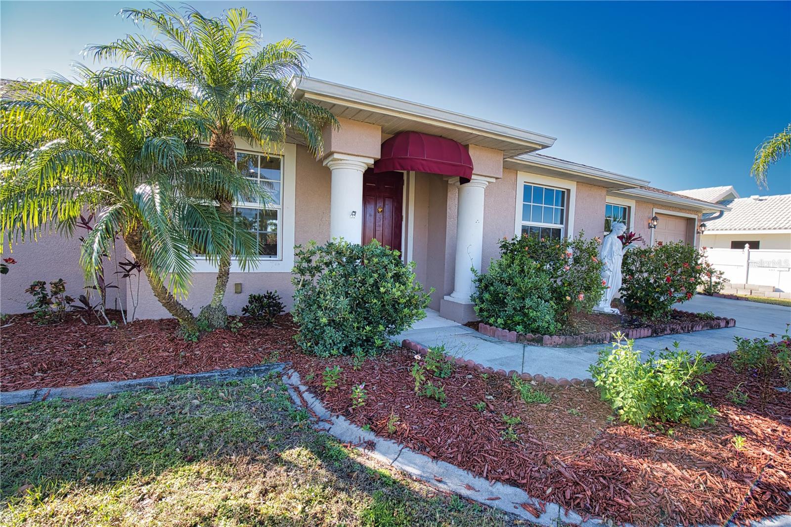 1675 Blue Lake Cir, Punta Gorda, FL 33983