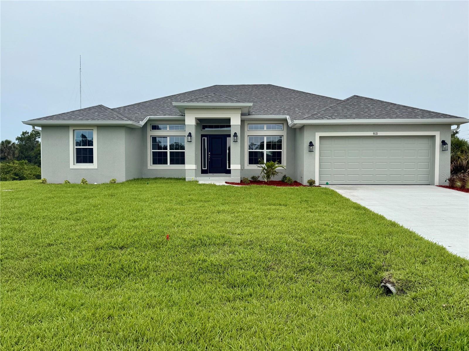 9171 Waldrep St, Port Charlotte, FL 33981