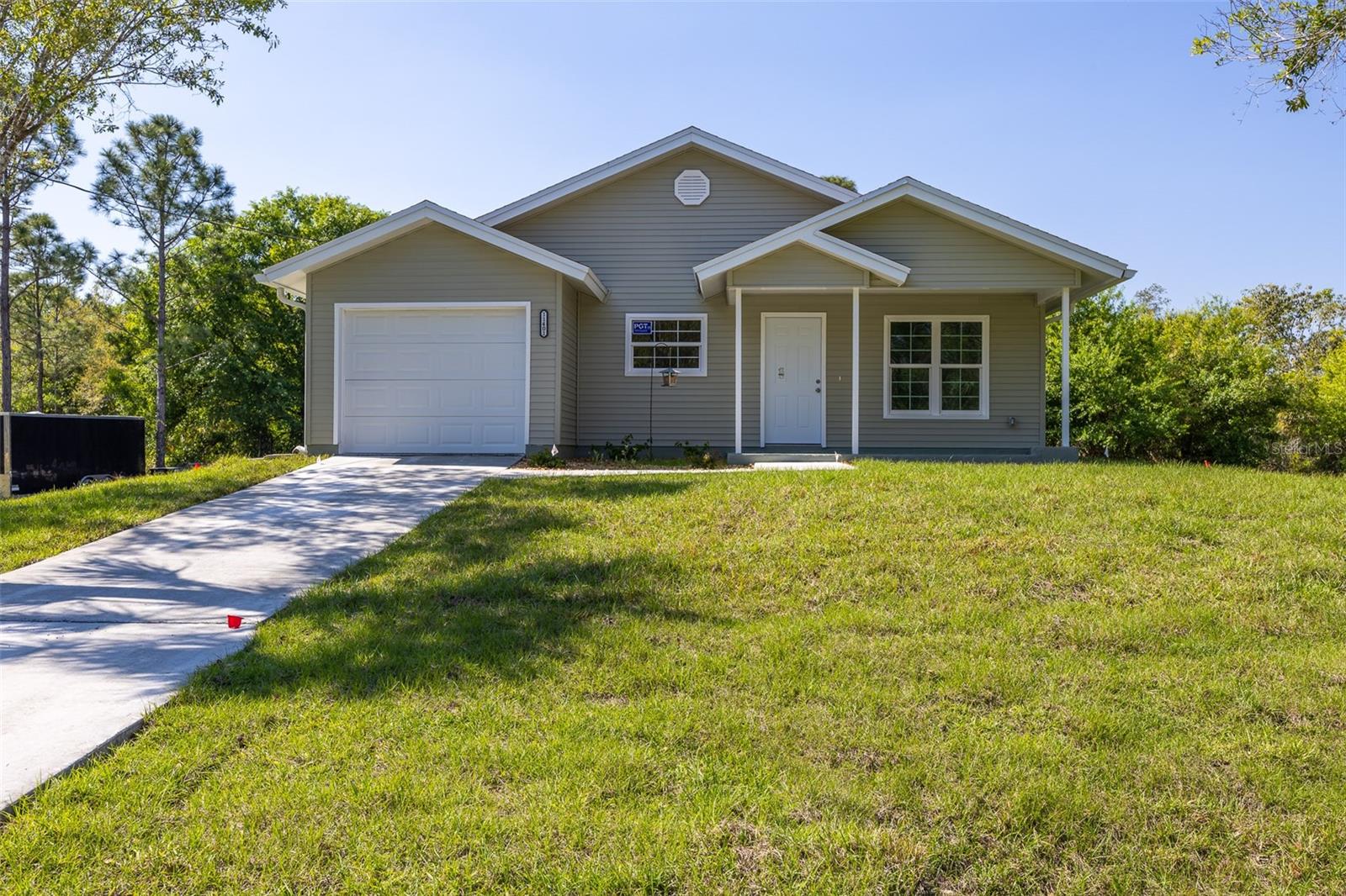 11401 2nd Ave, Punta Gorda, FL 33955