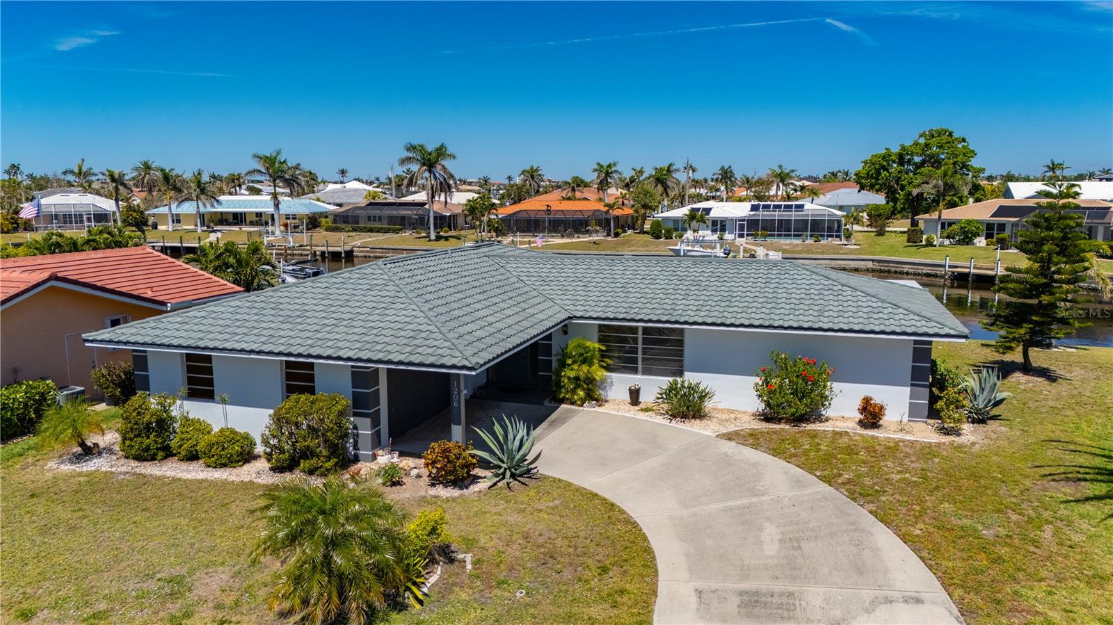 1206 Winward Ct, Punta Gorda, FL 33950