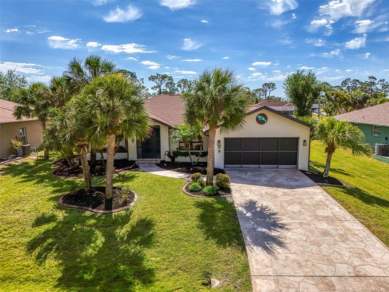 32 Long Meadow Ln, Rotonda West, FL 33947
