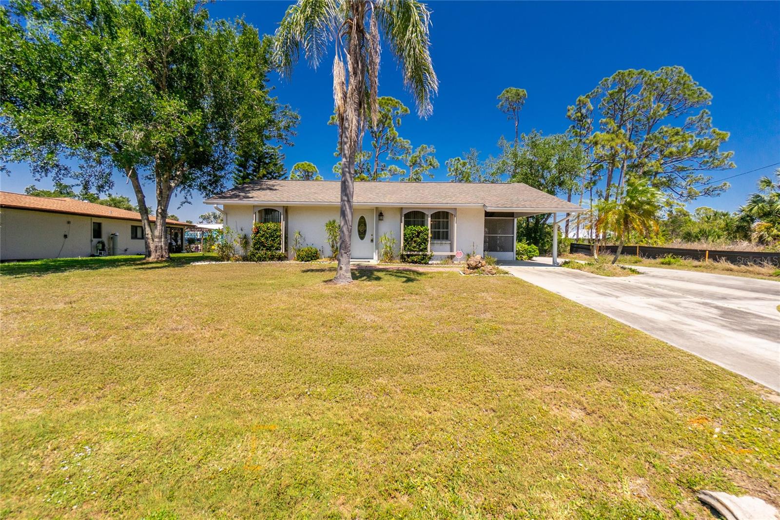 2690 Auburn Blvd, Port Charlotte, FL 33948