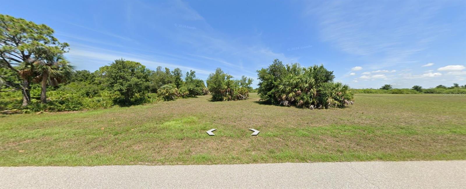 5 Decorore Dr #2, Rotonda West, FL 33947