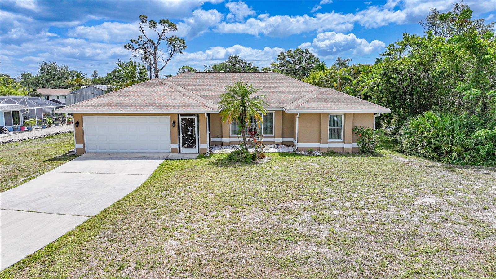 657 Hartford Dr Nw, Port Charlotte, FL 33952