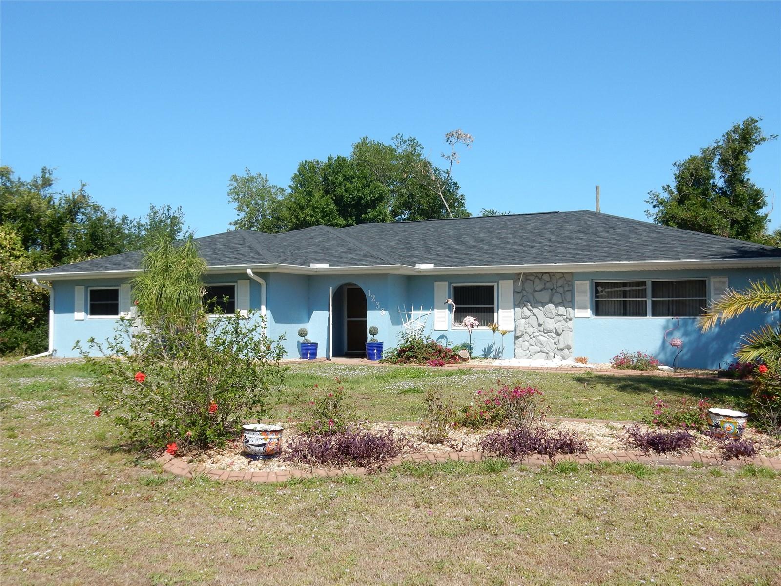 1233 Dewhurst St, Port Charlotte, FL 33952