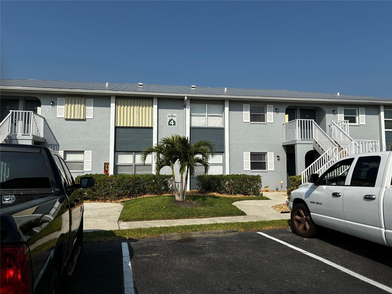 25050 Sandhill Blvd #B3, Punta Gorda, FL 33983