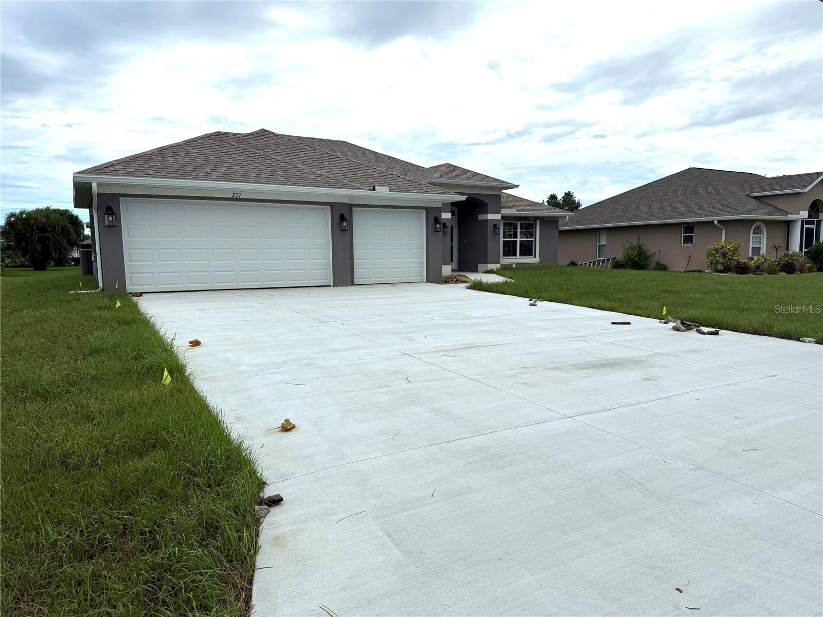 277 Long Meadow Ln, Rotonda West, FL 33947